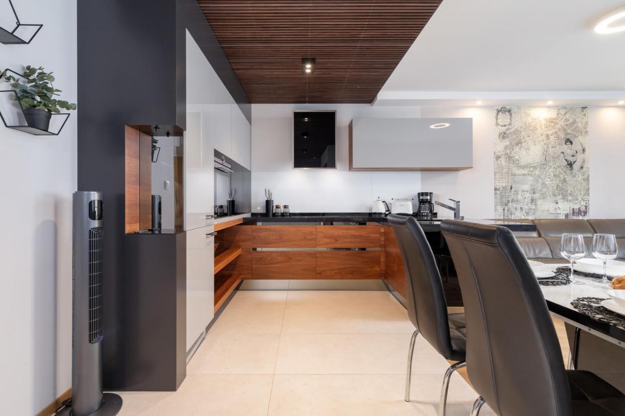 Apartment Diamond By Renters Prestige Krakau