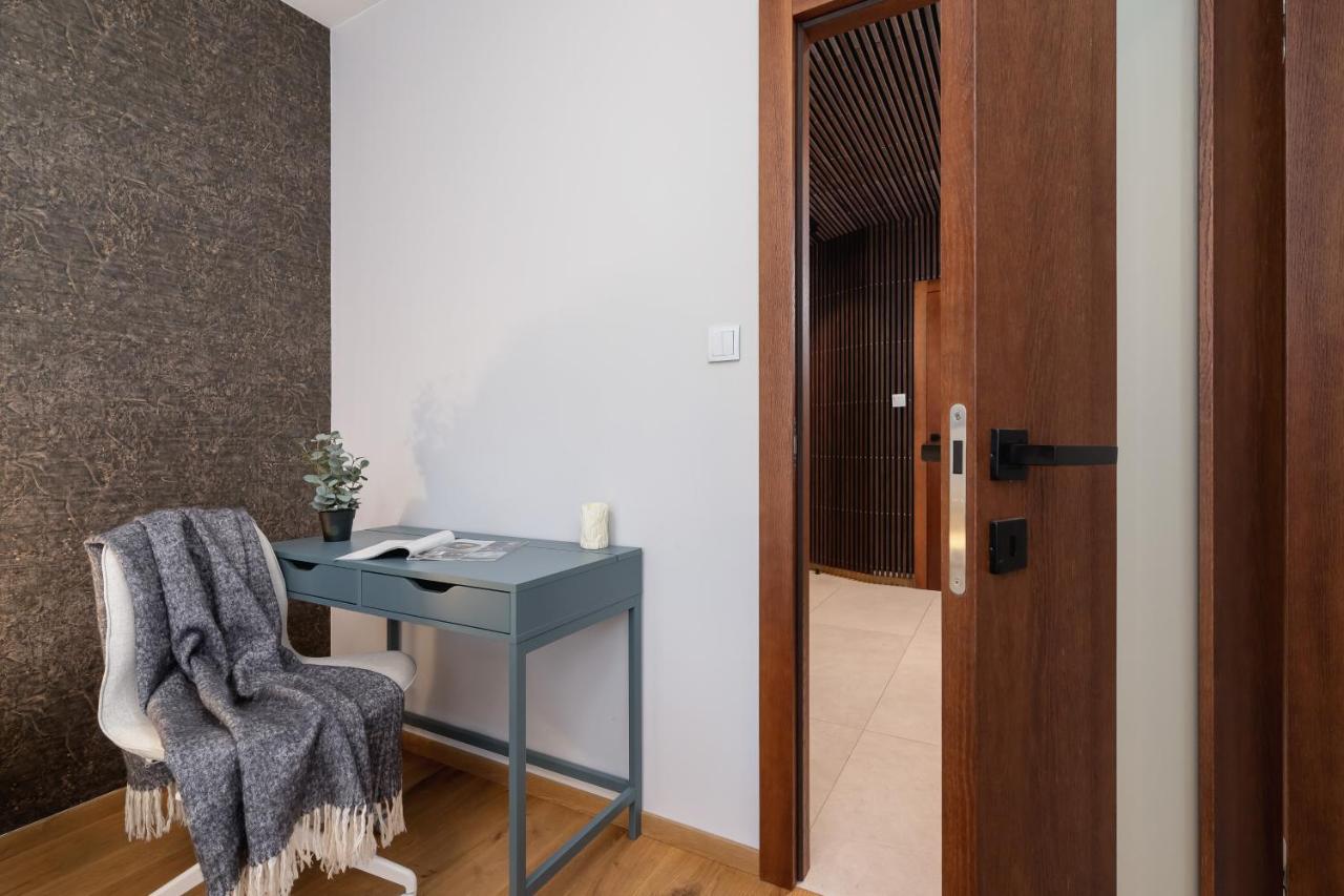Diamond By Renters Prestige * Krakau
